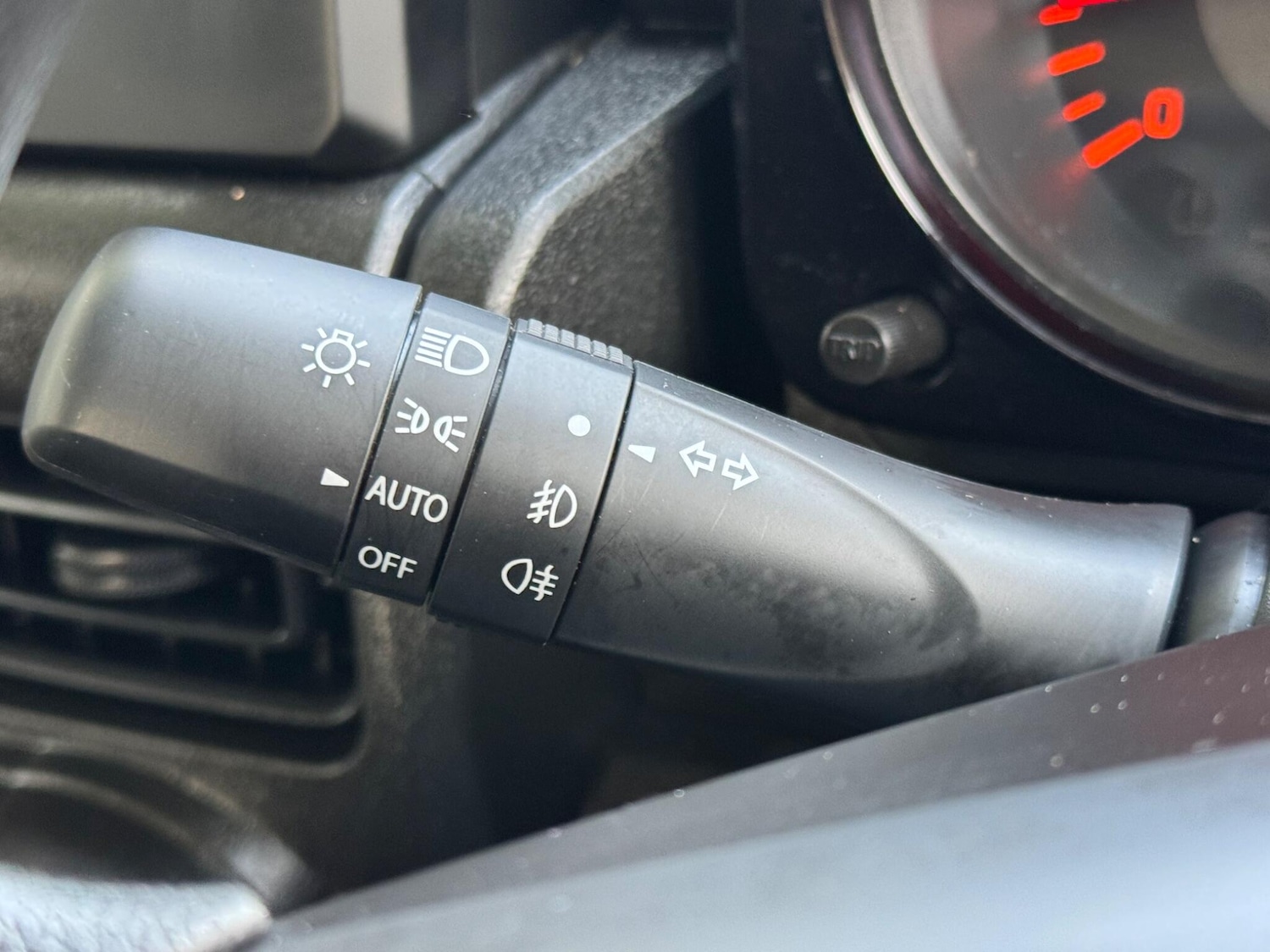 Used Suzuki Jimny 2023 for sale - 77081497: Photo 38