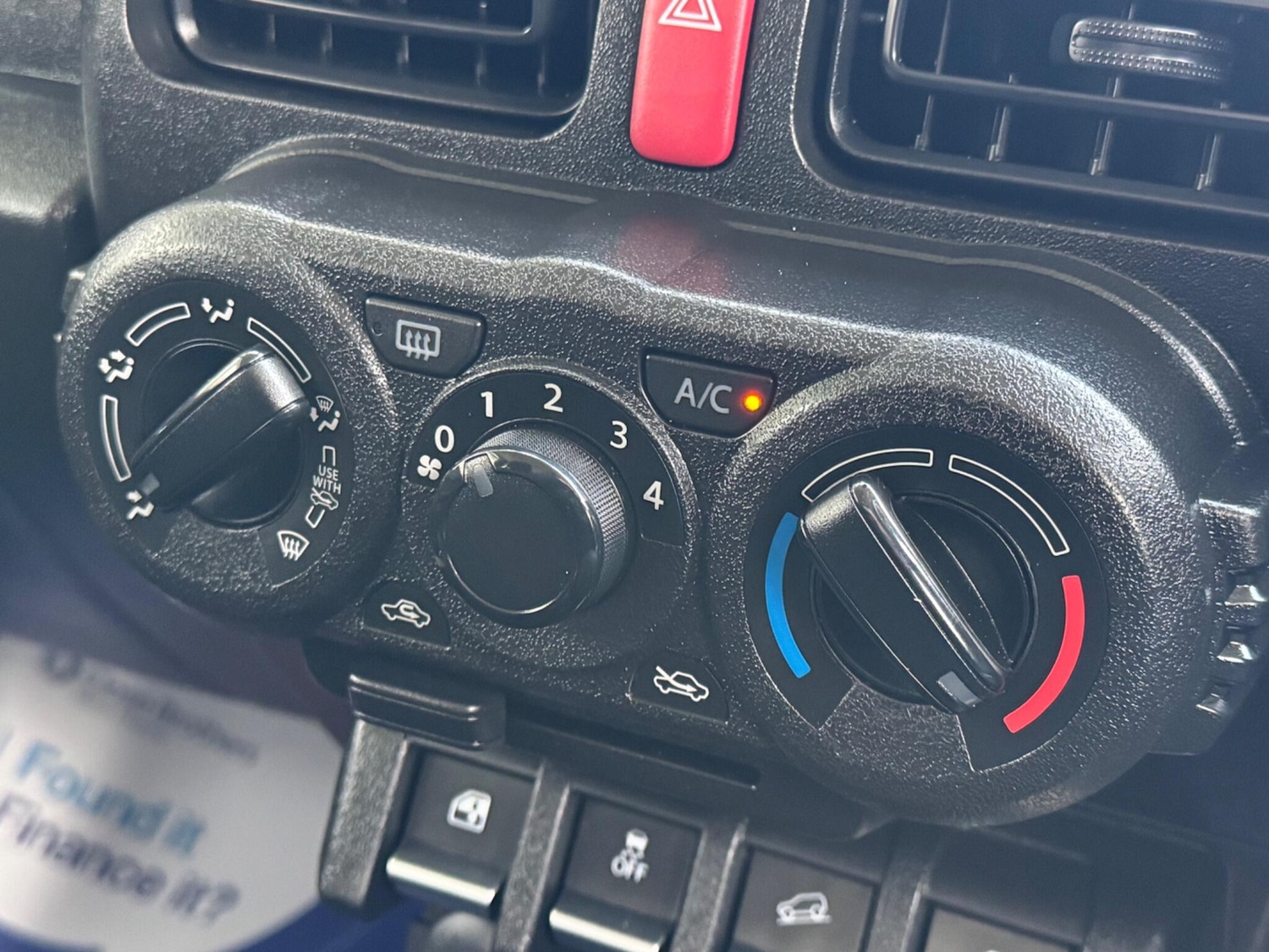 Used Suzuki Jimny 2023 for sale - 77081497: Photo 40