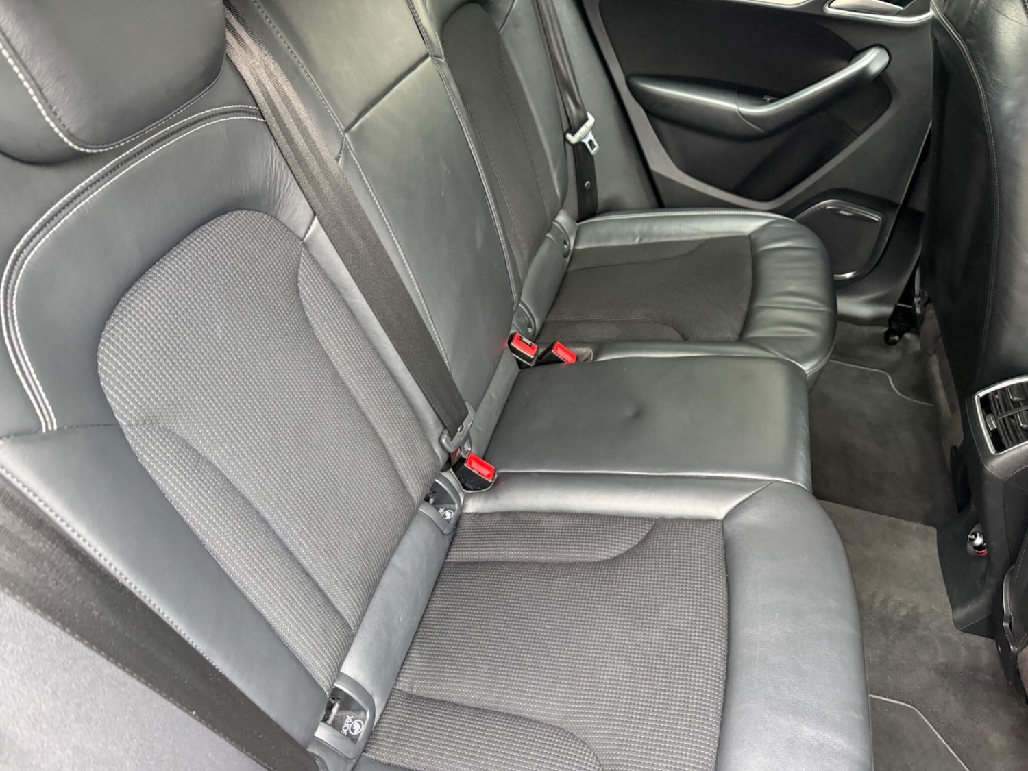 Used Audi Q3 2017 for sale - 77290729: Photo 21