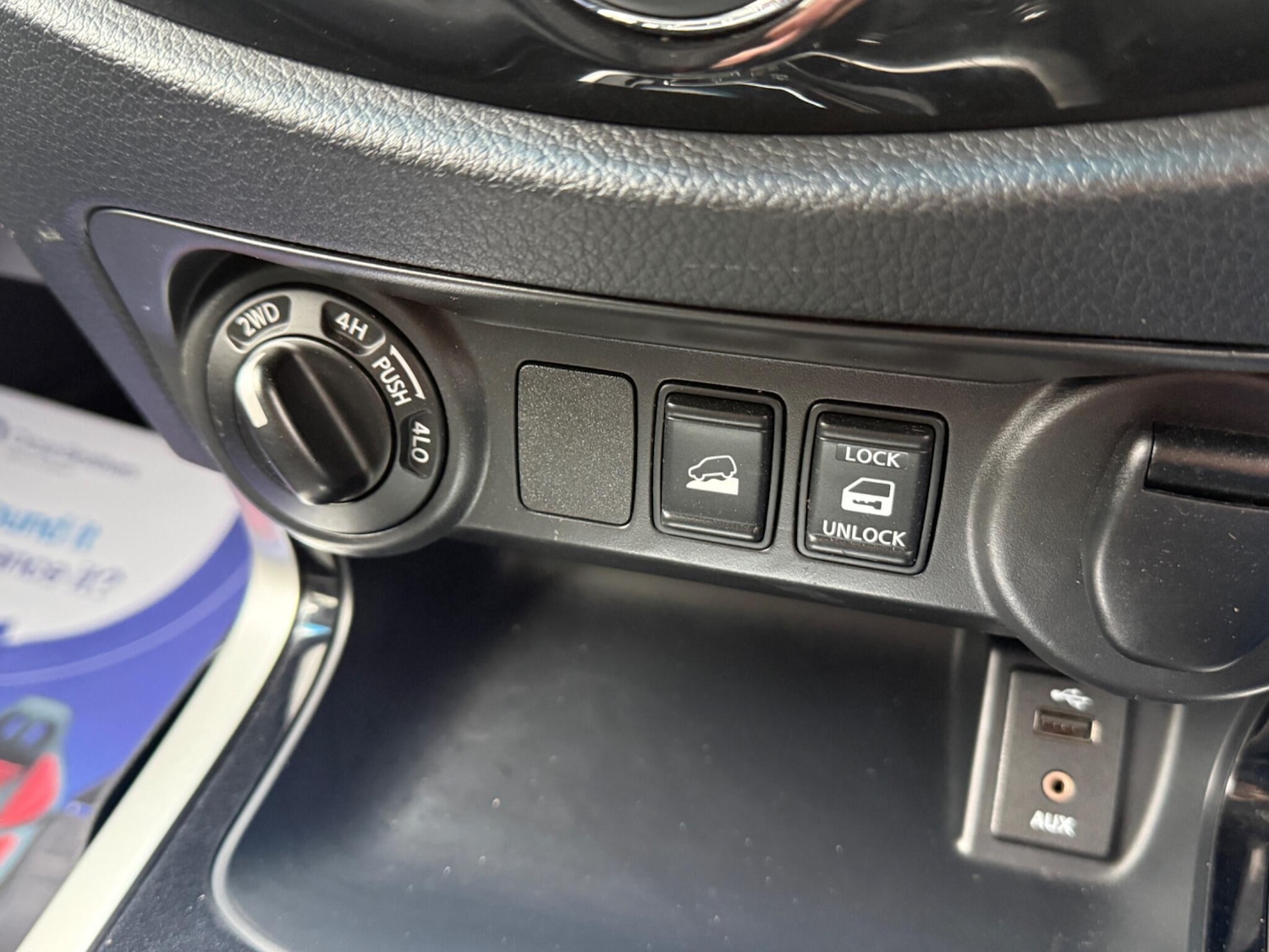 Used Nissan Navara 2017 for sale - 77612519: Photo 29