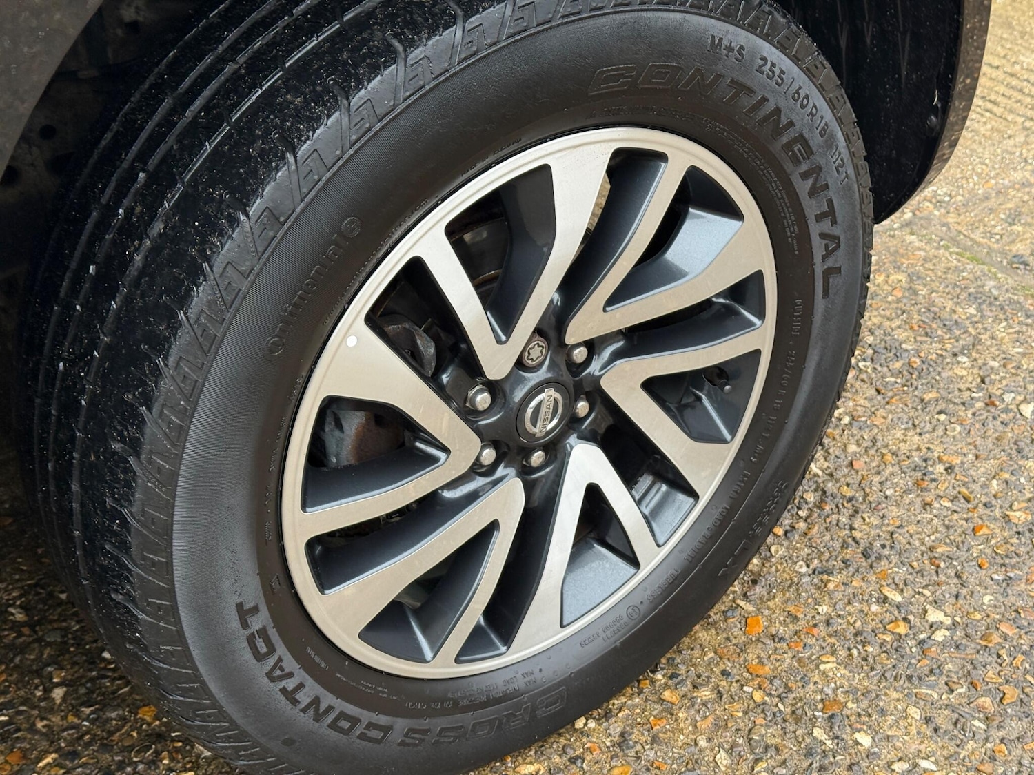 Used Nissan Navara 2017 for sale - 77612519: Photo 33