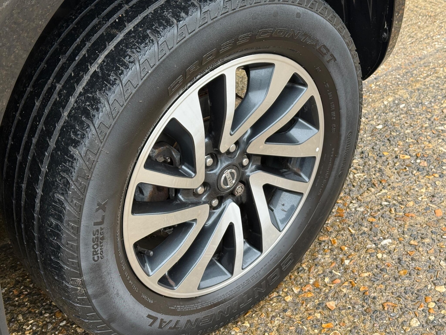 Used Nissan Navara 2017 for sale - 77612519: Photo 35