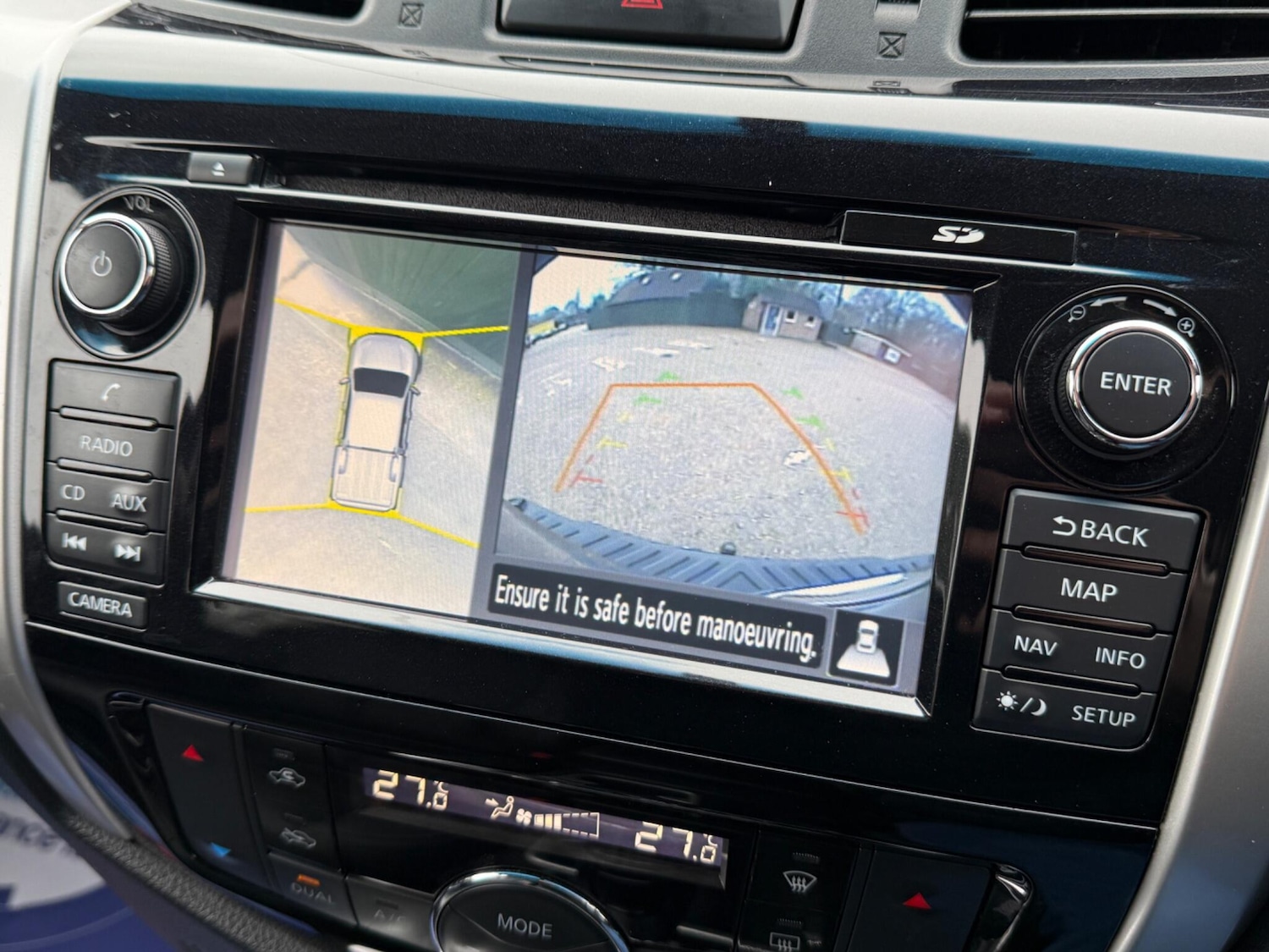 Used Nissan Navara 2017 for sale - 77612519: Photo 9