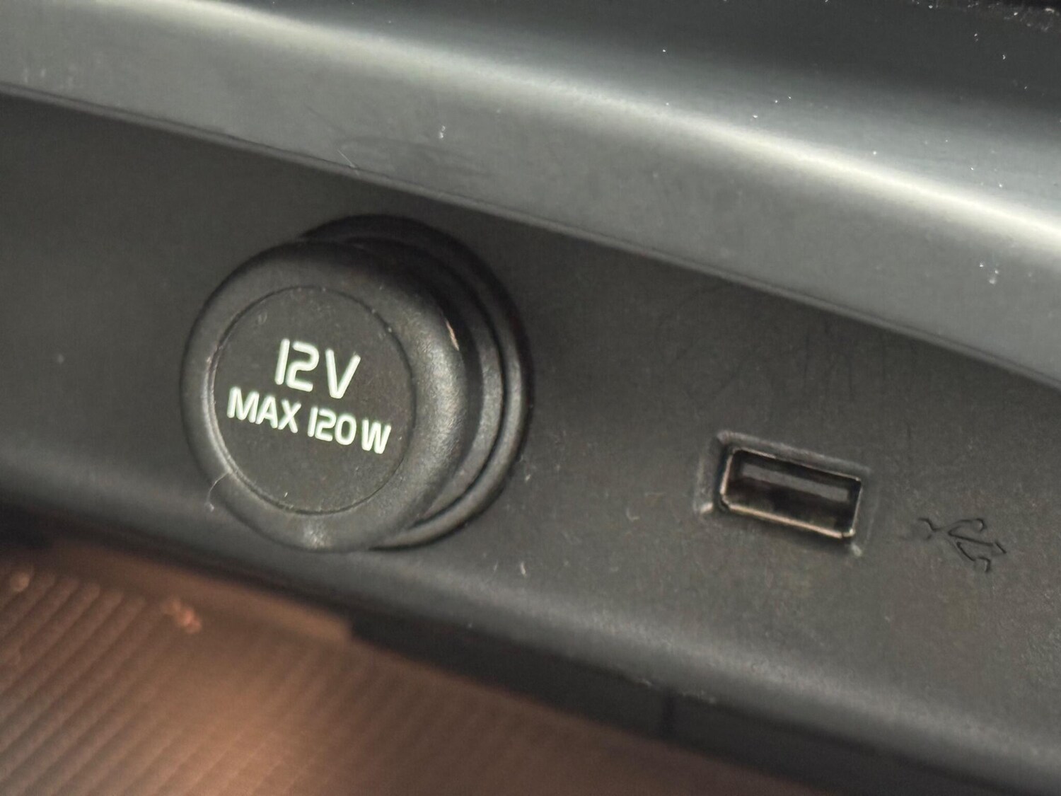 Used Volvo XC40 2021 for sale - 76295044: Photo 22