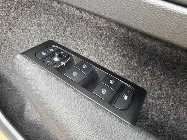 Used Volvo XC40 2021 for sale - 76295044: Photo 29