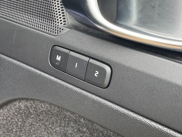 Used Volvo XC40 2021 for sale - 76295044: Photo 30