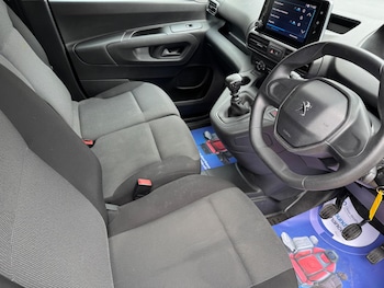 Used Peugeot Partner 2022 for sale - 78622301: Photo