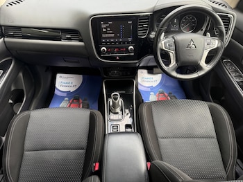 Used Mitsubishi Outlander 2021 for sale - 78934198: Photo