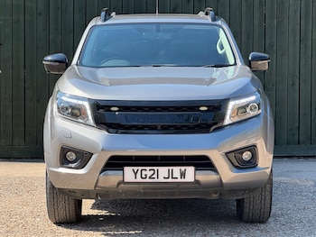 Used Nissan Navara 2021 for sale - 79201638: Photo
