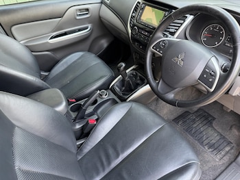 Used Mitsubishi L200 2016 for sale - 78184584: Photo