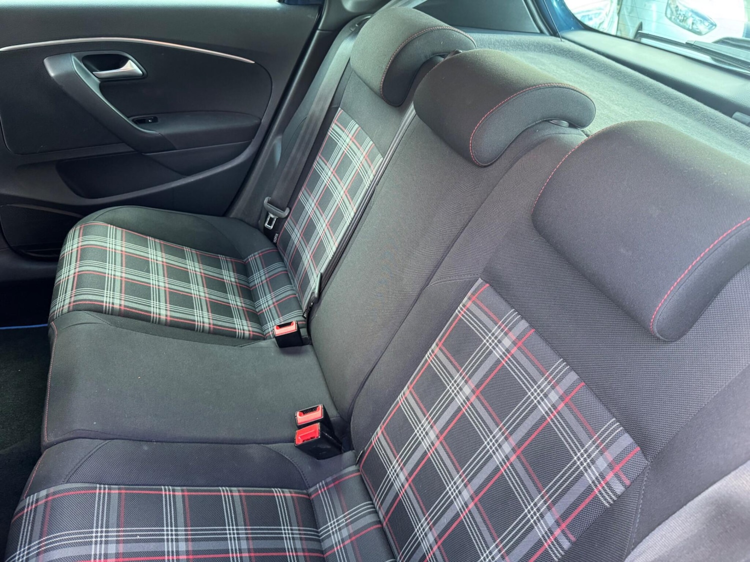 Used Volkswagen Polo 2016 for sale - 76398522: Photo 11