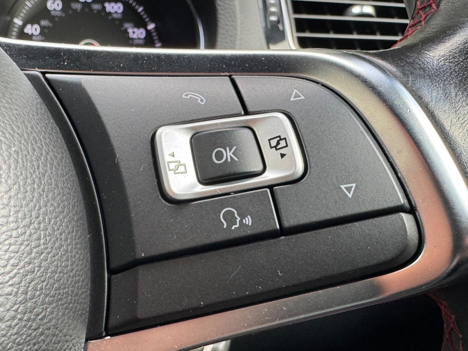 Used Volkswagen Polo 2016 for sale - 76398522: Photo 30