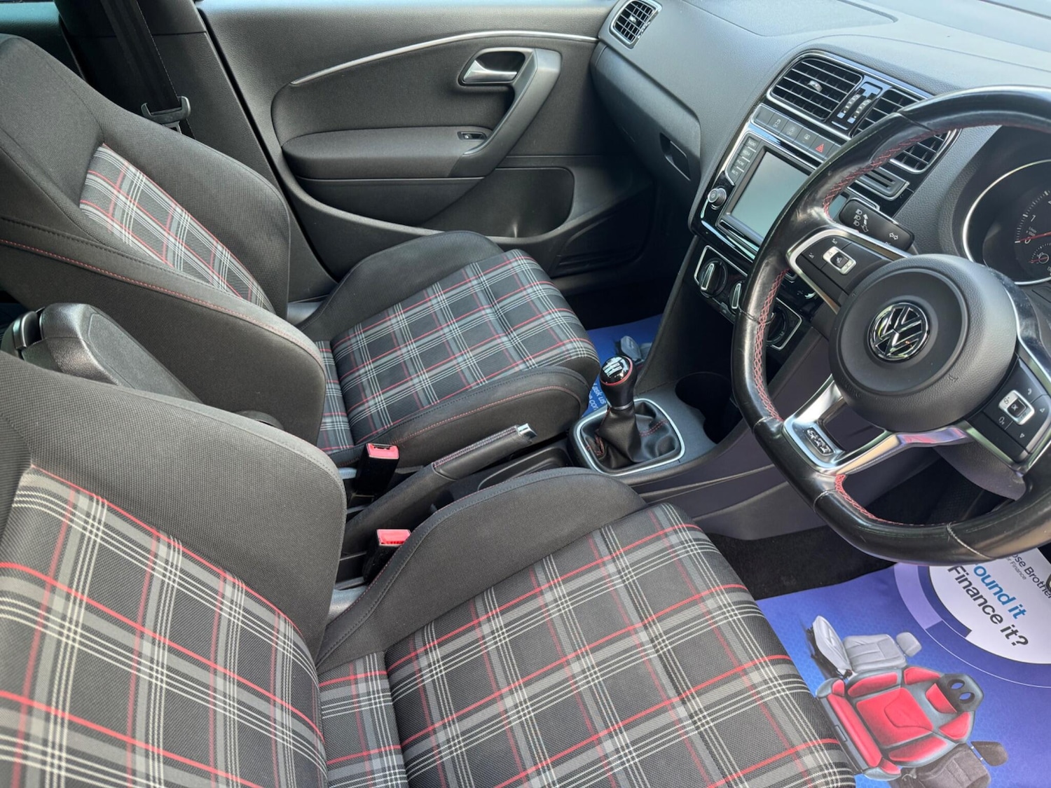 Used Volkswagen Polo 2016 for sale - 76398522: Photo 5