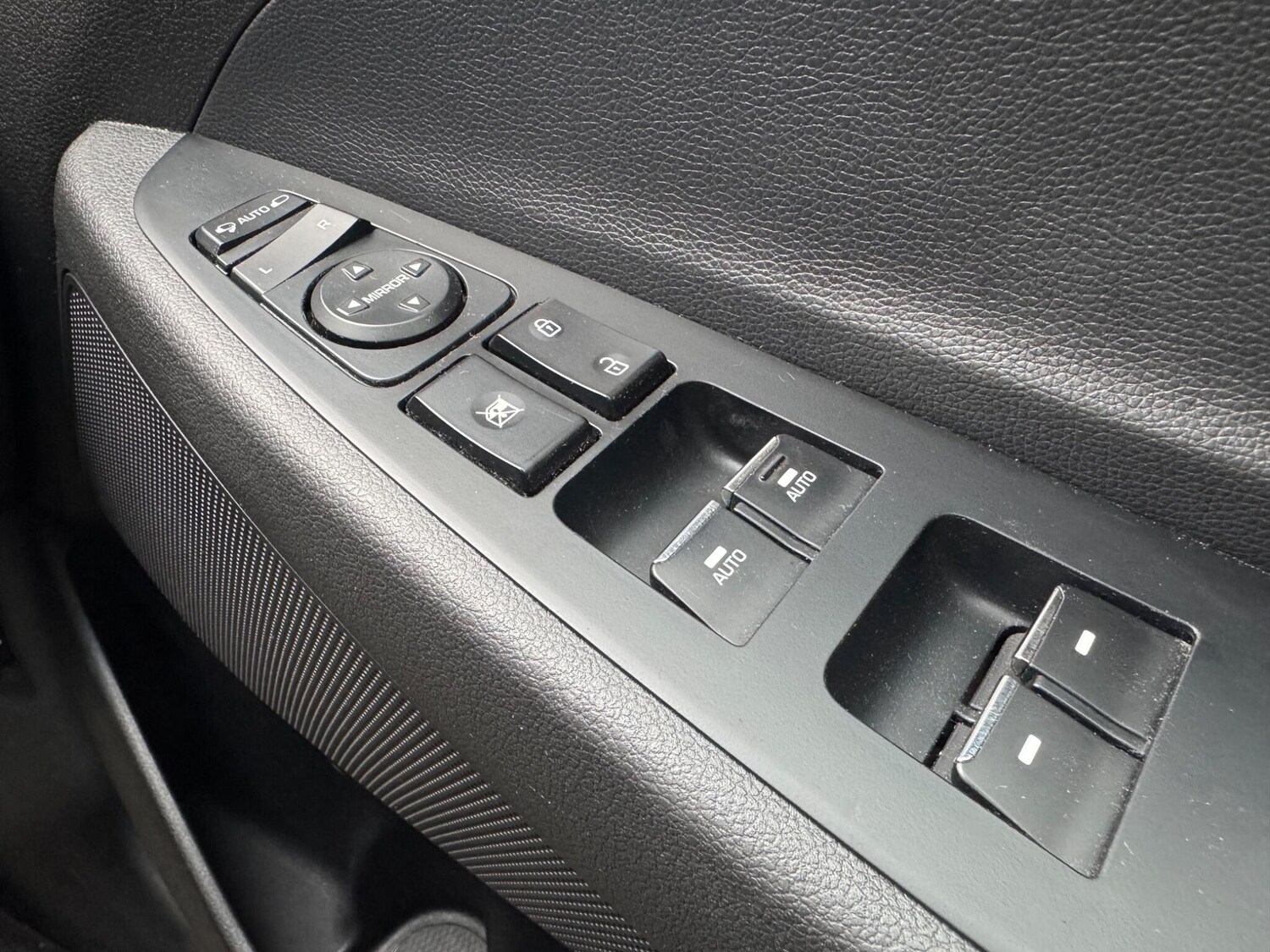 Used Hyundai TUCSON 2018 for sale - 76084198: Photo 46