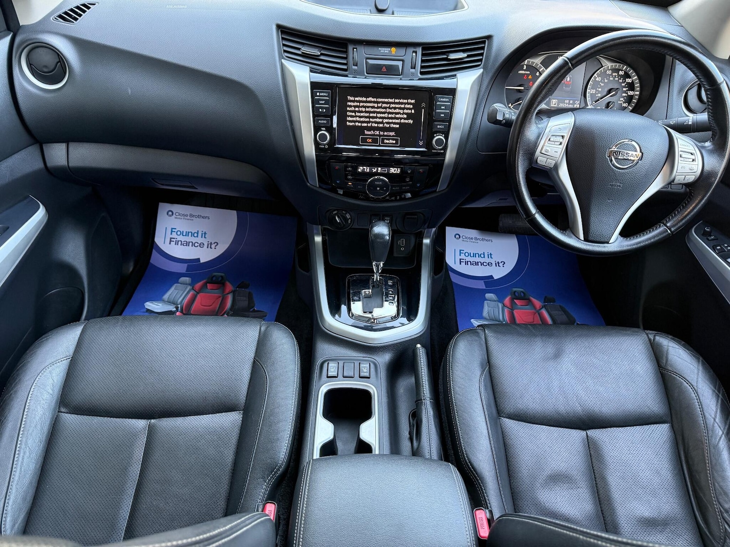 Used Nissan Navara 2021 for sale - 77074131: Photo 11