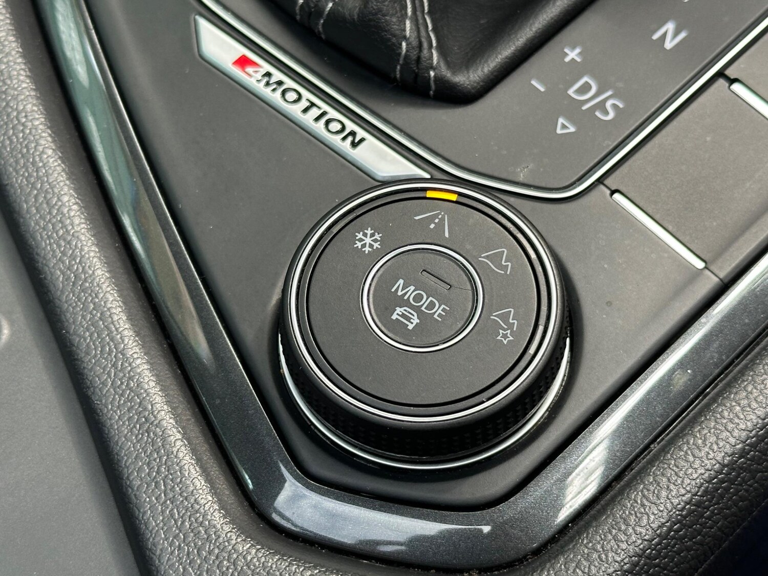 Vehicle 33