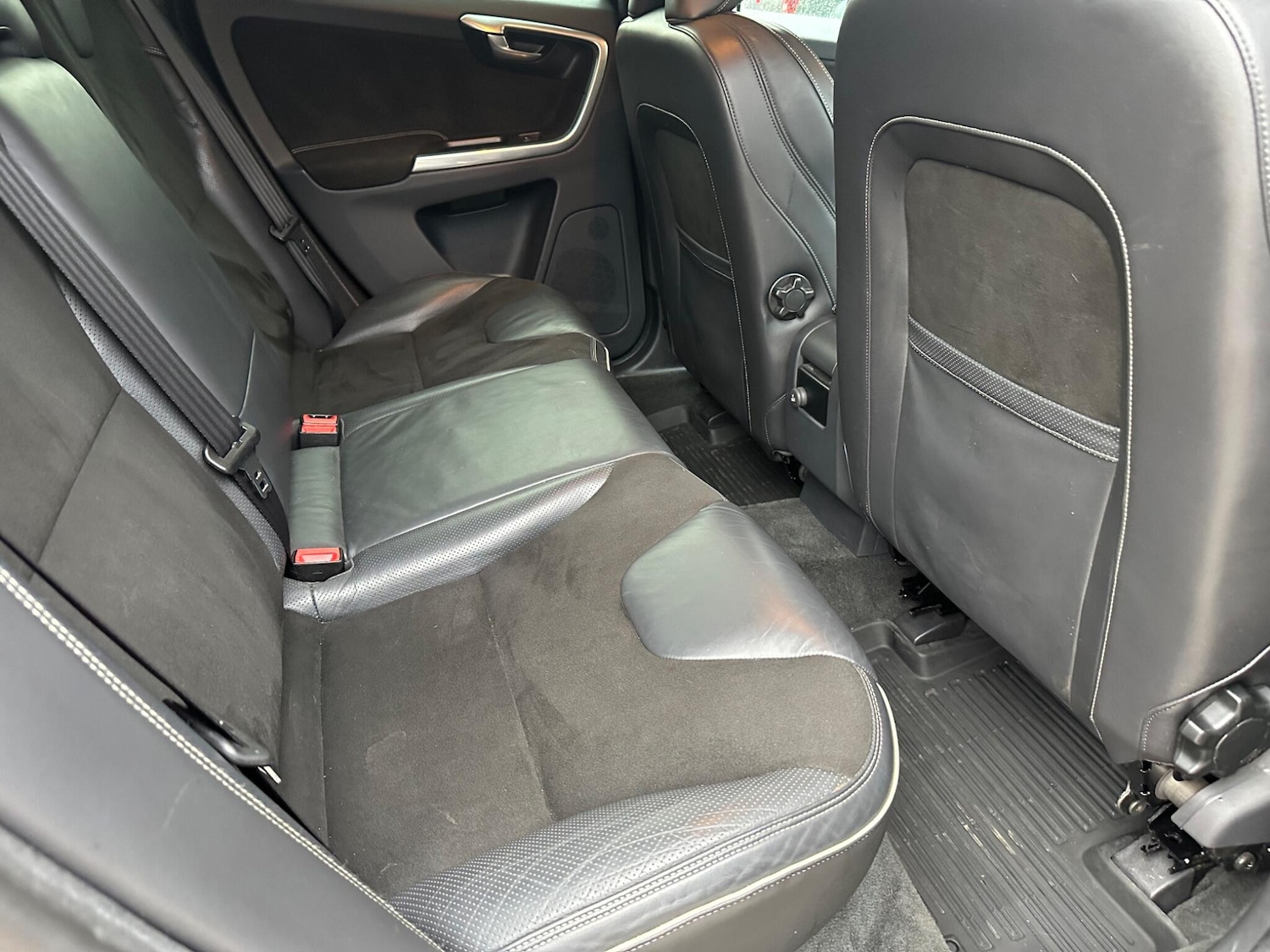 Used Volvo XC60 2013 for sale - 77455816: Photo 17