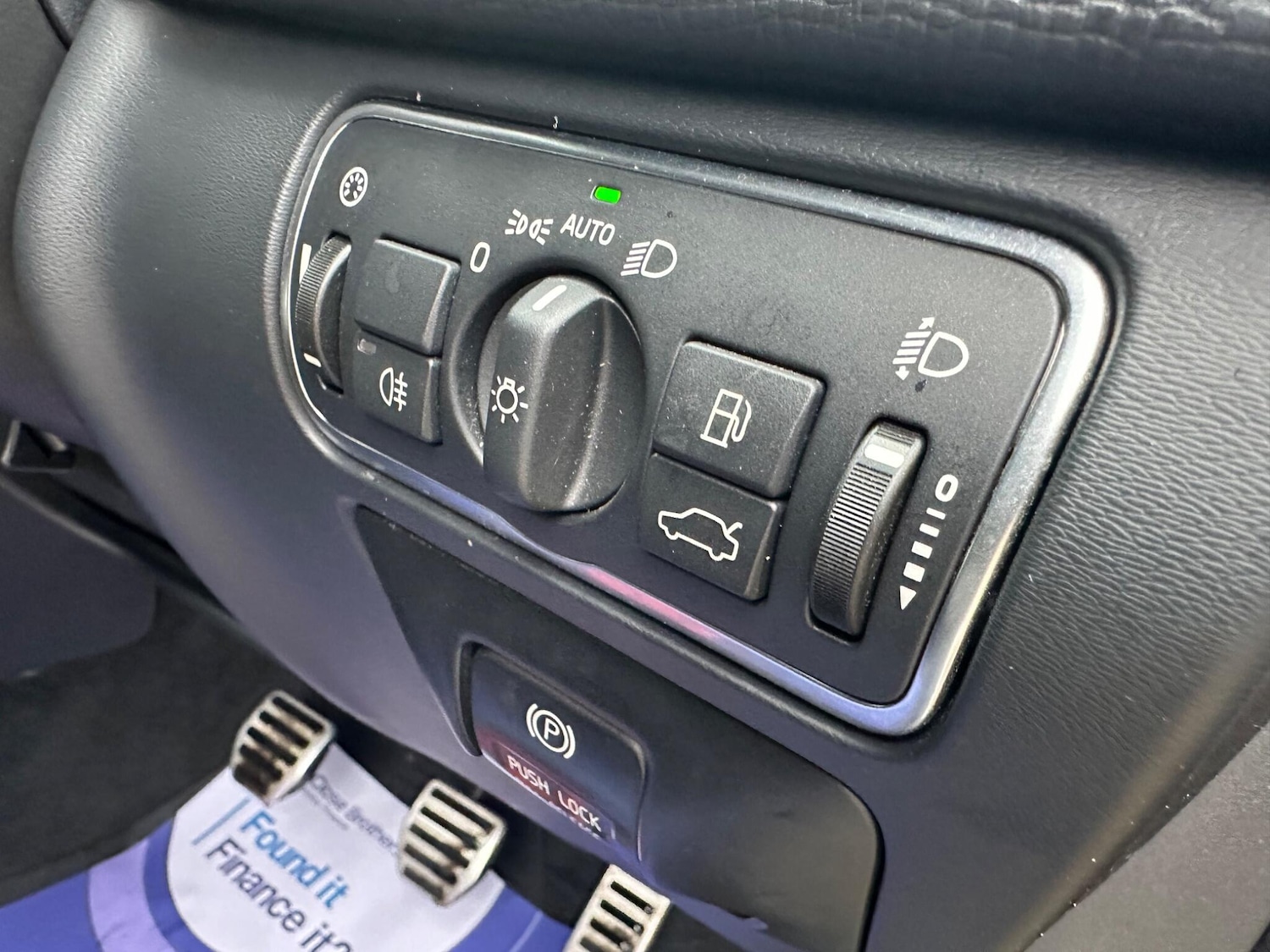 Used Volvo XC60 2013 for sale - 77455816: Photo 25