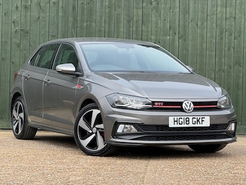 Used Volkswagen Polo 2018 for sale - 77925100: Photo