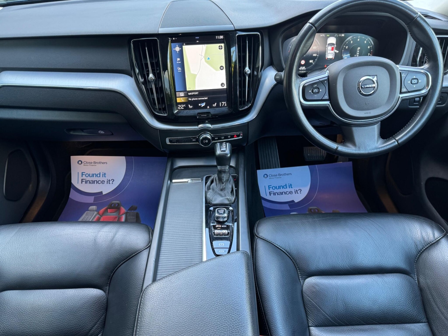 Used Volvo XC60 2019 for sale - 76072648: Photo 3
