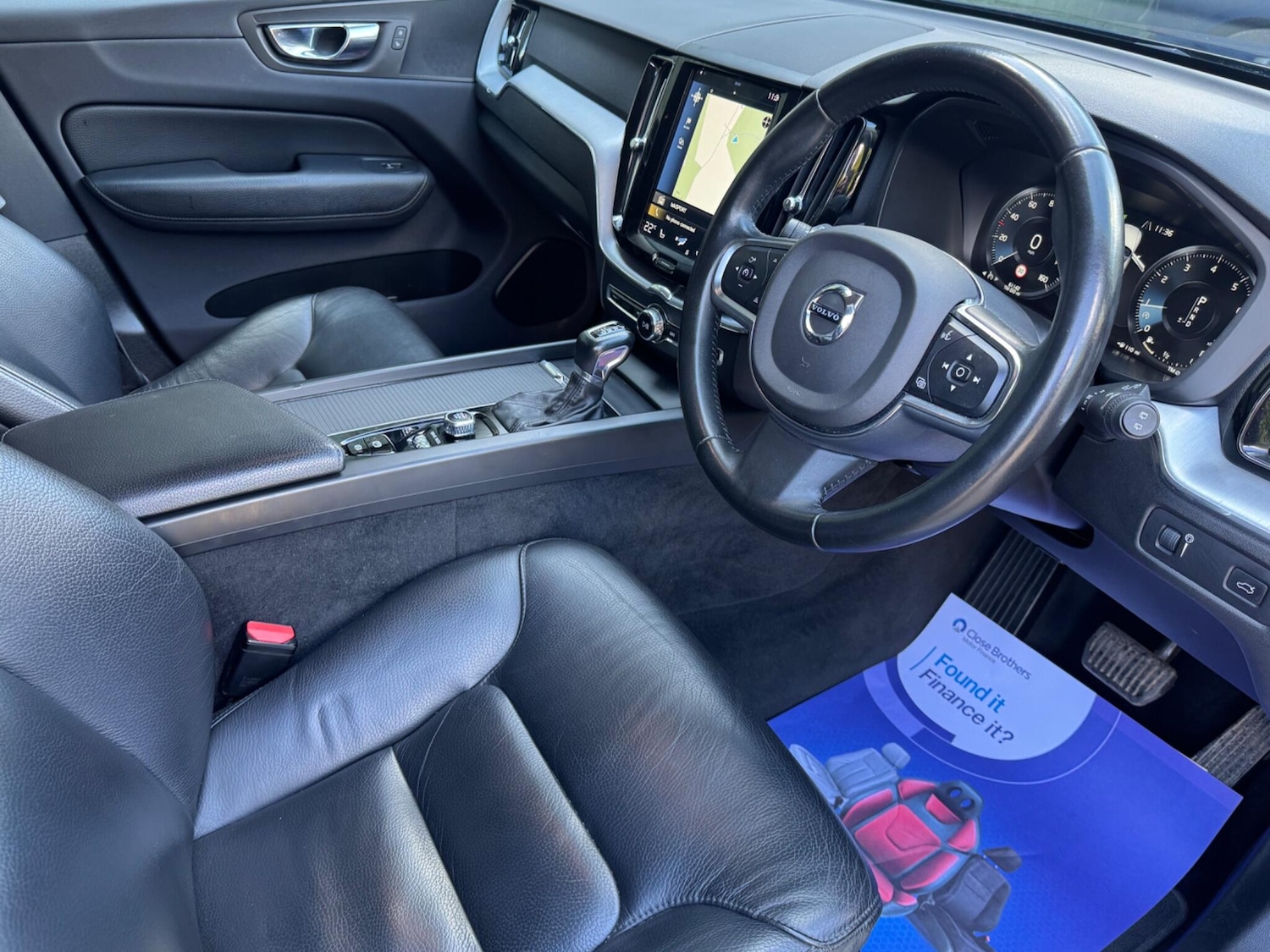 Used Volvo XC60 2019 for sale - 76072648: Photo 5