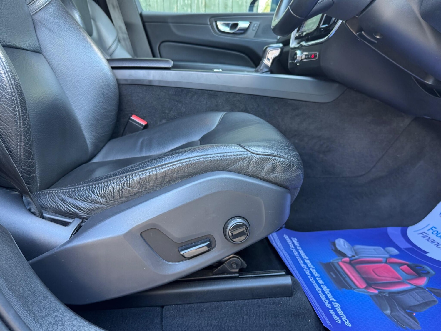 Used Volvo XC60 2019 for sale - 76072648: Photo 50