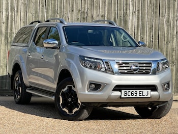 Used Nissan Navara 2020 for sale - 75589294: Photo