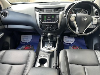 Used Nissan Navara 2020 for sale - 75589294: Photo