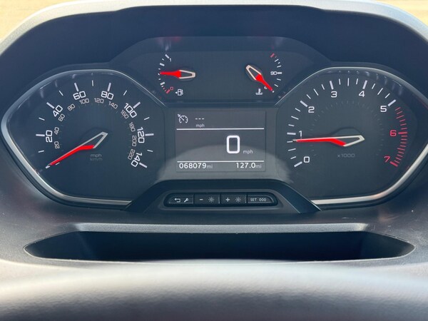Used Peugeot Partner 2022 for sale - 74921147: Photo 7