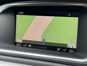Used Volvo V40 2019 for sale - 74945562: Photo