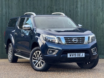 Nissan - Navara