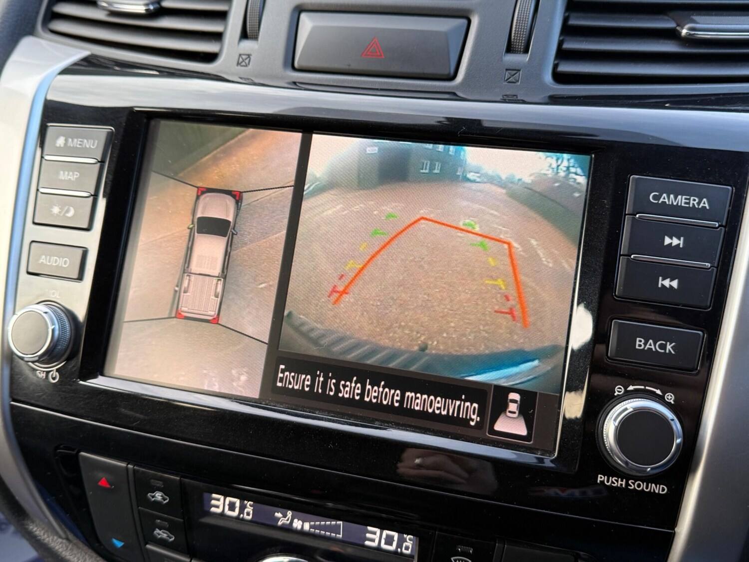 Used Nissan Navara 2019 for sale - 76753302: Photo 4