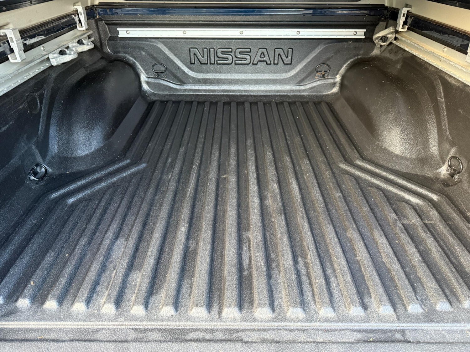 Used Nissan Navara 2019 for sale - 76753302: Photo 43