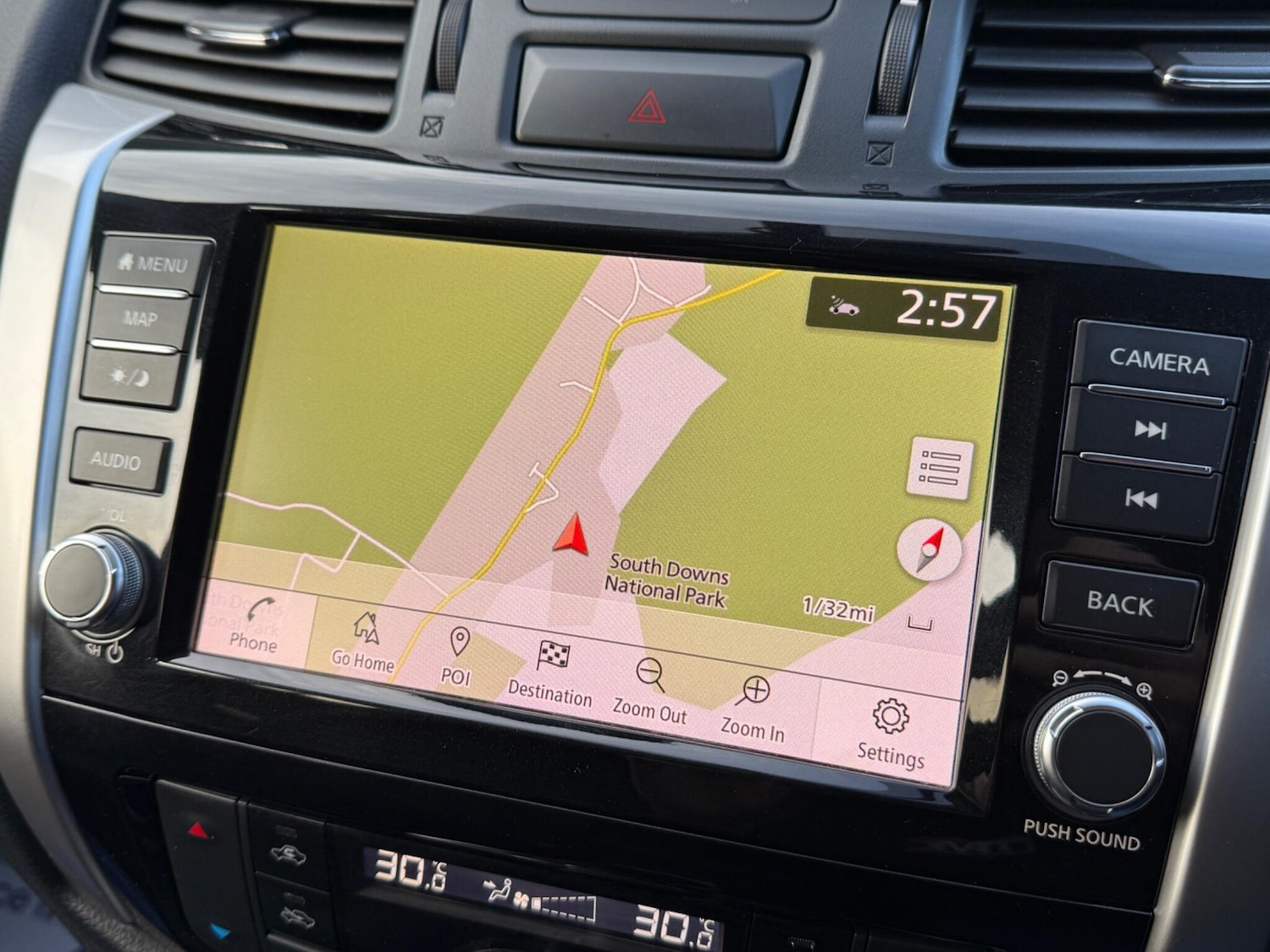 Used Nissan Navara 2019 for sale - 76753302: Photo 9