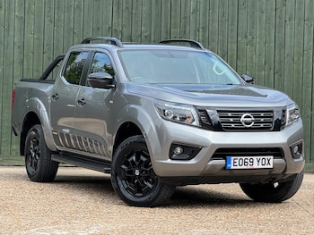 Used Nissan Navara 2019 for sale - 78933604: Photo