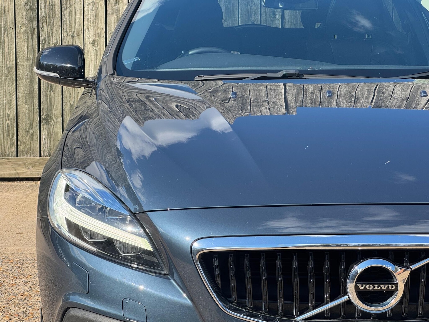 Used Volvo V40 Cross Country 2018 for sale - 76122187: Photo 15