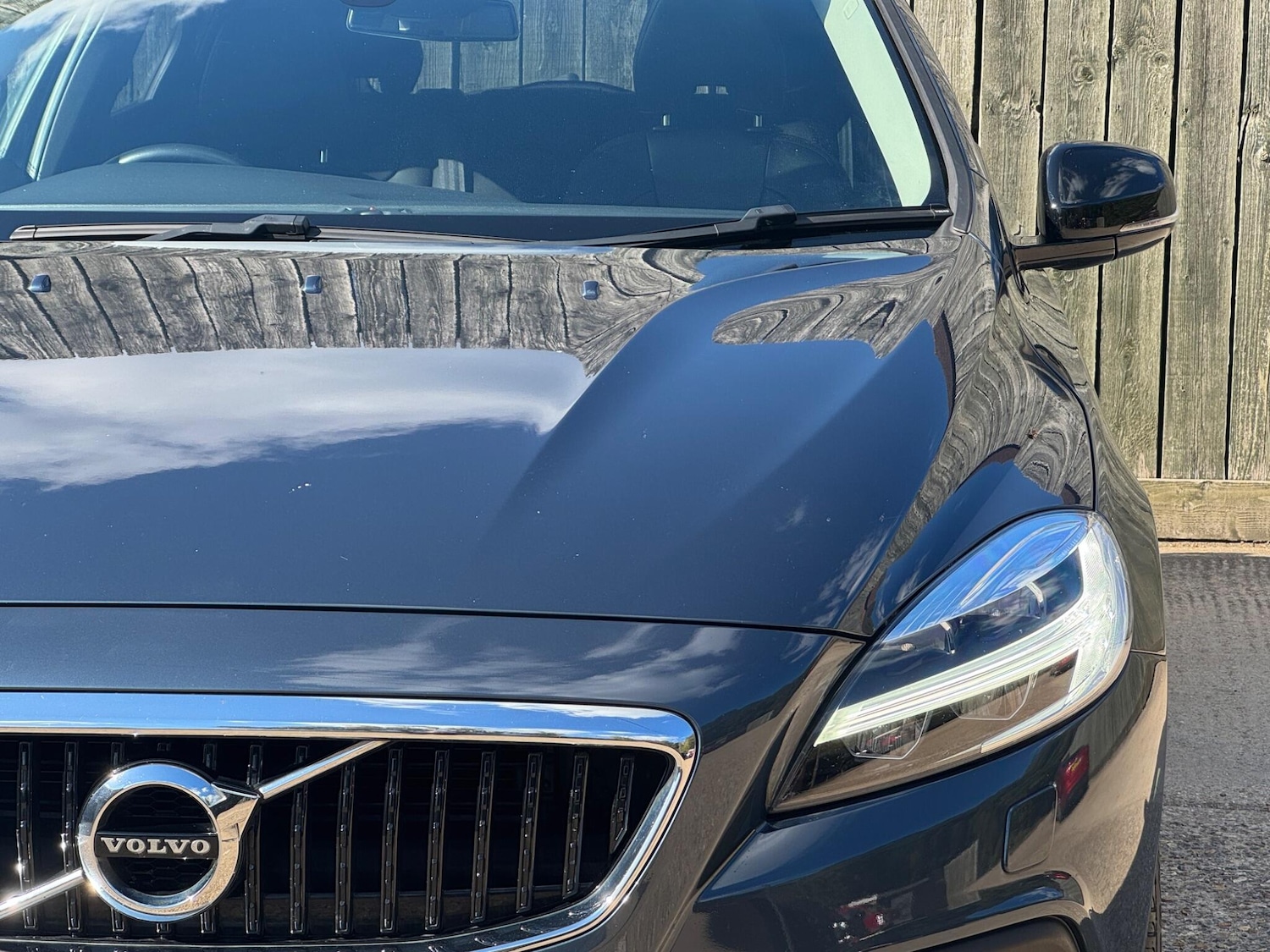 Used Volvo V40 Cross Country 2018 for sale - 76122187: Photo 16