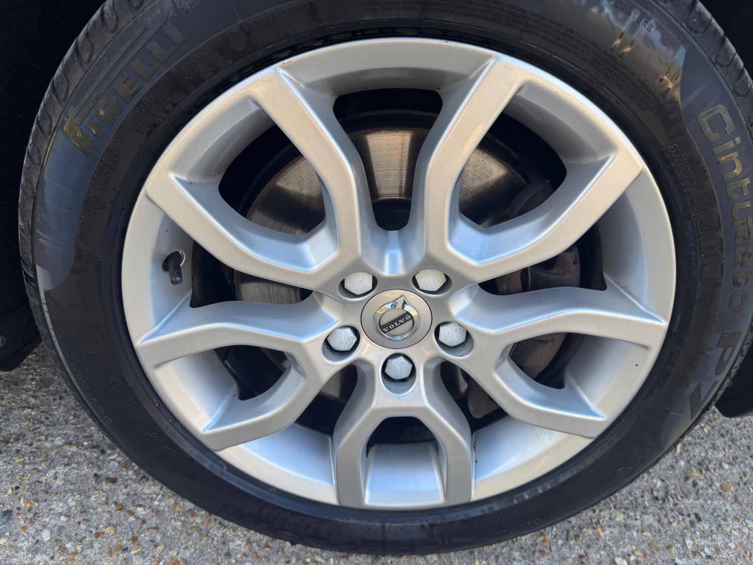 Used Volvo V40 Cross Country 2018 for sale - 76122187: Photo 28