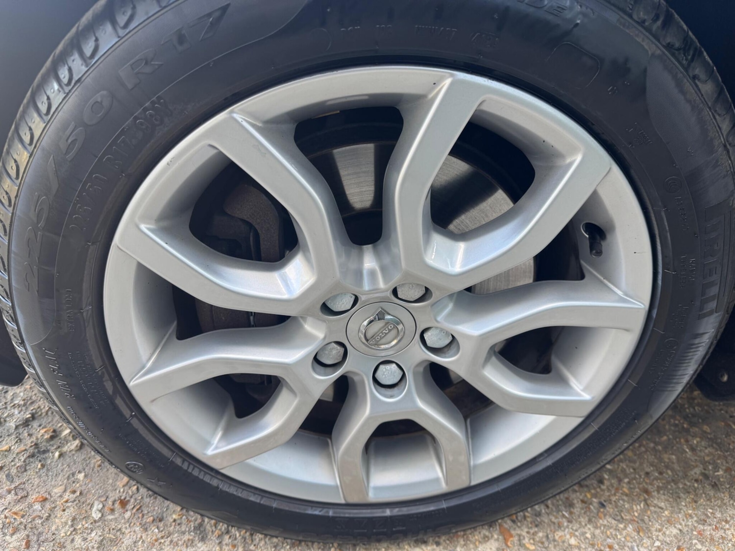 Used Volvo V40 Cross Country 2018 for sale - 76122187: Photo 30