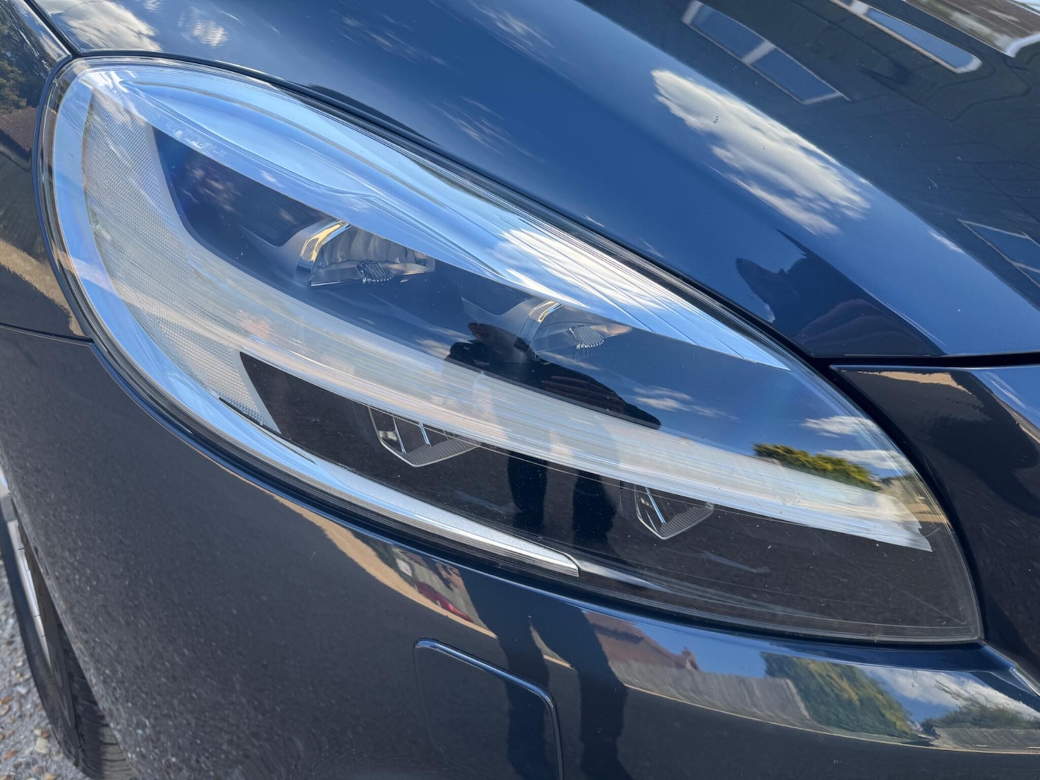 Used Volvo V40 Cross Country 2018 for sale - 76122187: Photo 48