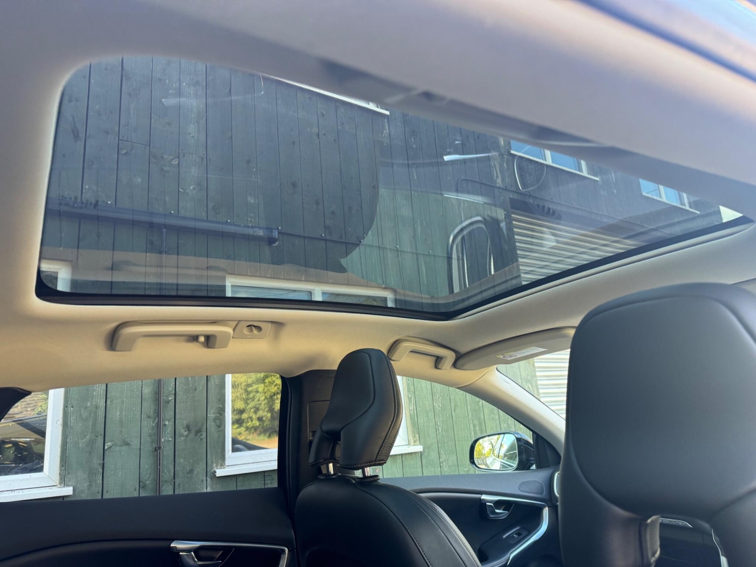 Used Volvo V40 Cross Country 2018 for sale - 76122187: Photo 6