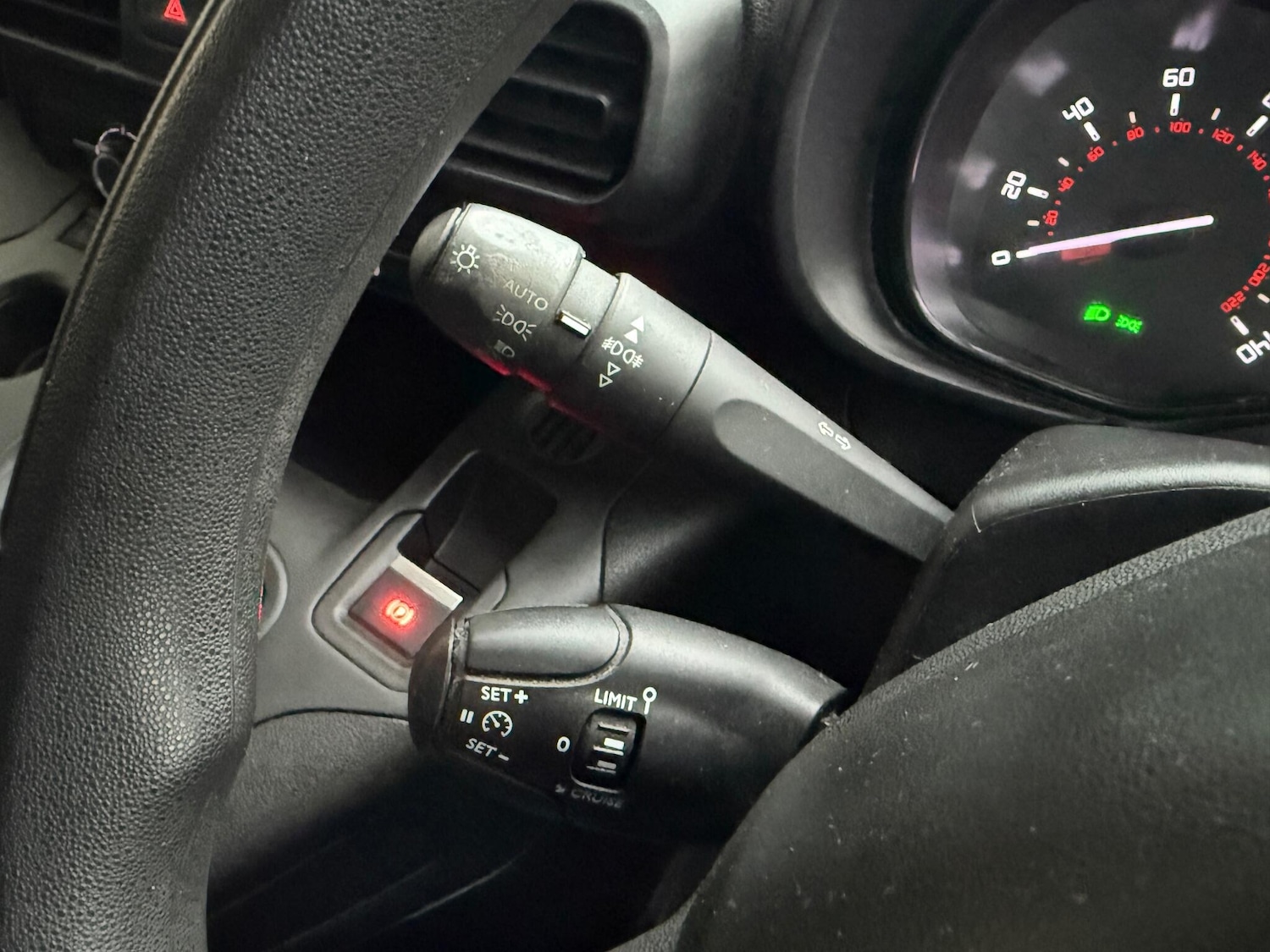 Used Citroen Berlingo 2020 for sale - 77040163: Photo 24