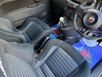 Used Abarth 595 2018 for sale - 75809382: Photo