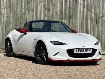 2016 (66) - 1.5 Icon 2dr