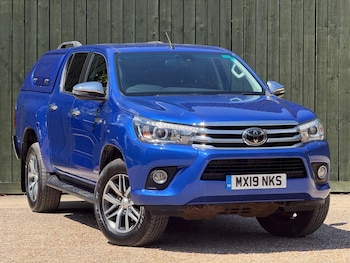 Used Toyota Hilux 2019 for sale - 79169272: Photo