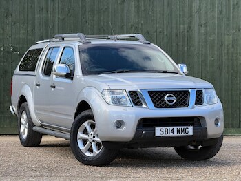 Used Nissan Navara 2014 for sale - 77657710: Photo