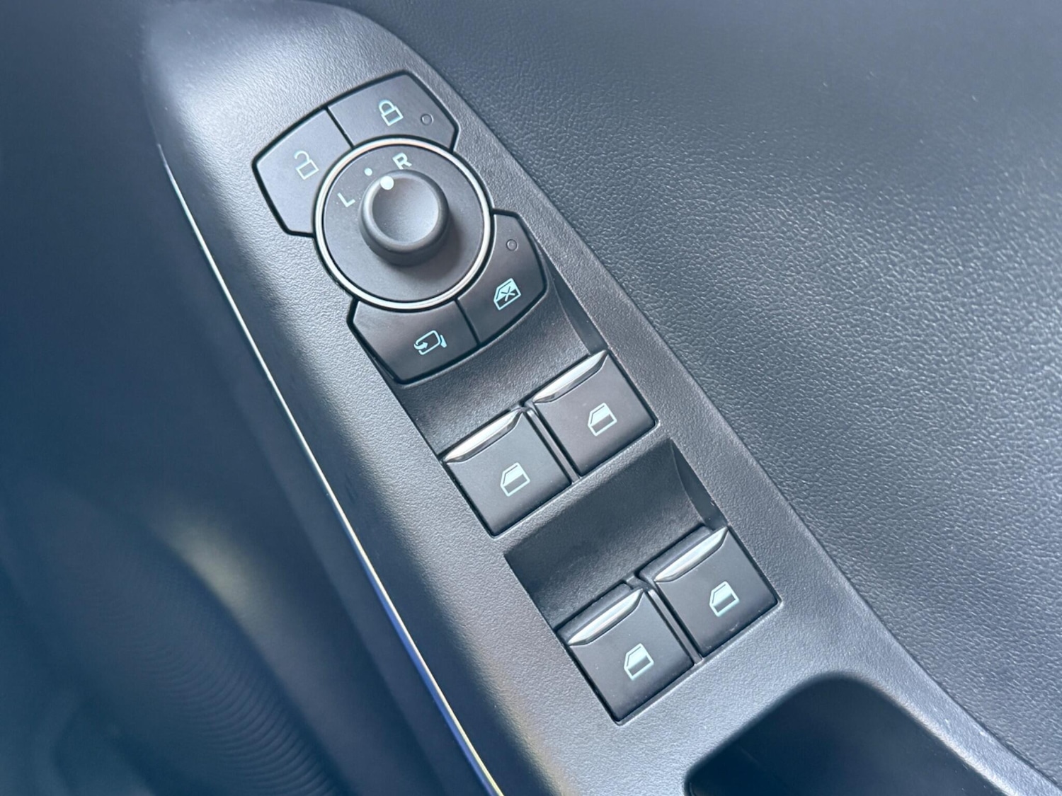 Used Ford Puma 2022 for sale - 77497332: Photo 33