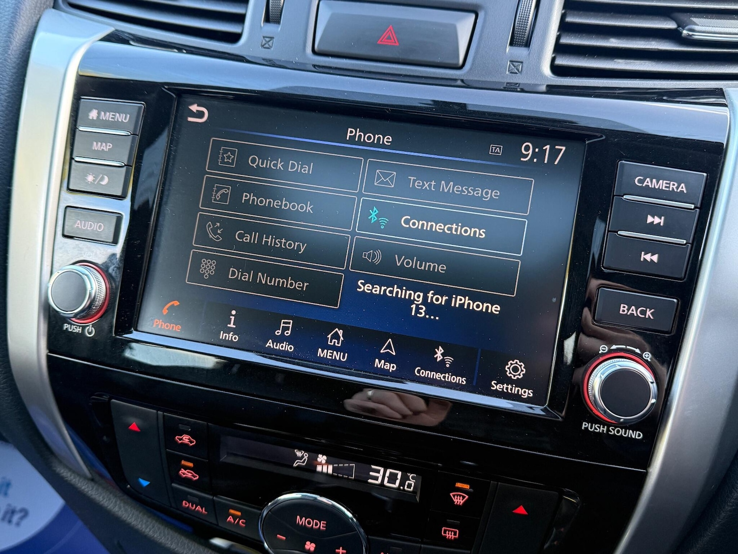 Used Nissan Navara 2021 for sale - 77001115: Photo 11