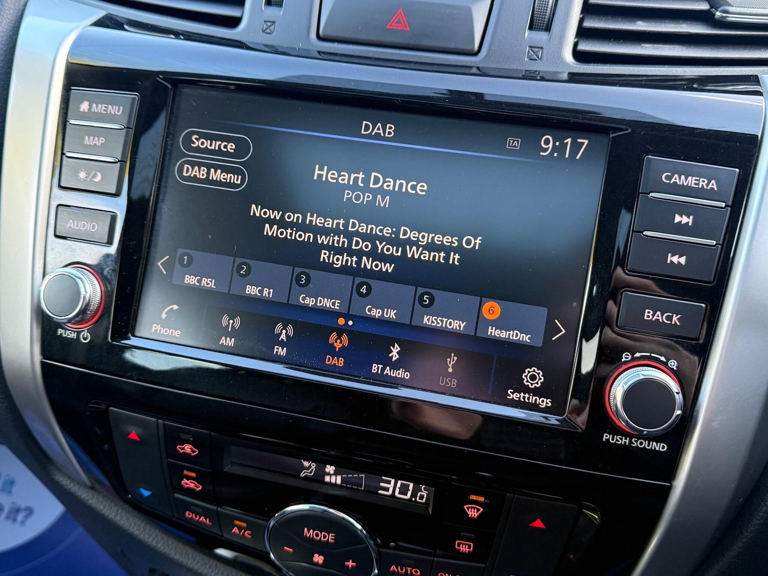 Used Nissan Navara 2021 for sale - 77001115: Photo 14