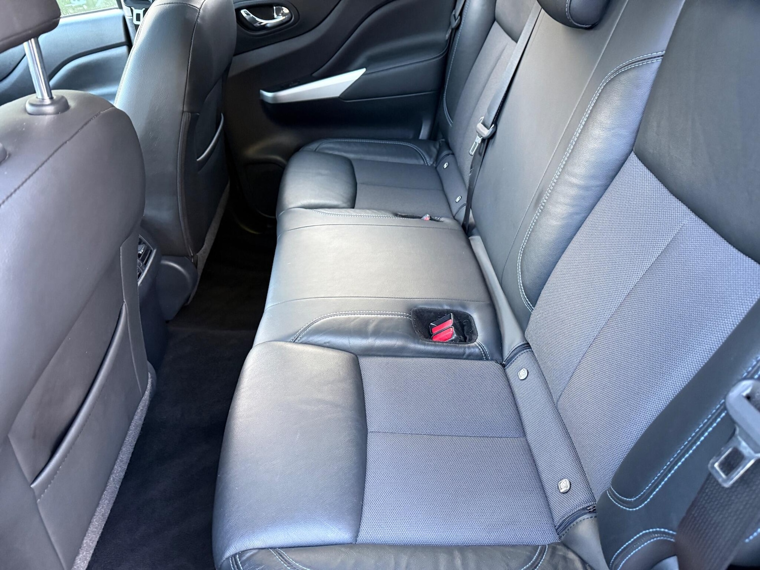 Used Nissan Navara 2021 for sale - 77001115: Photo 27